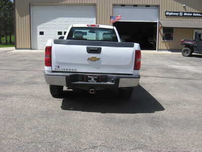 2013 Chevrolet 1500 Reg Cab, $2999. Photo 4