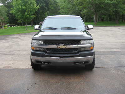 2001 Chevrolet 2500 Ext Cab, $4900. Photo 2