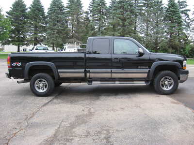 2001 Chevrolet 2500 Ext Cab, $4900. Photo 3