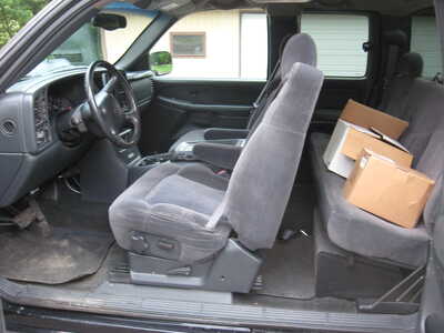 2001 Chevrolet 2500 Ext Cab, $4900. Photo 5