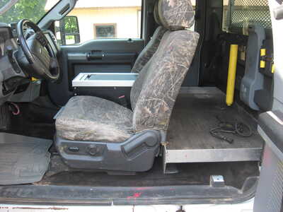 2014 Ford F250 Ext Cab, $3900. Photo 5
