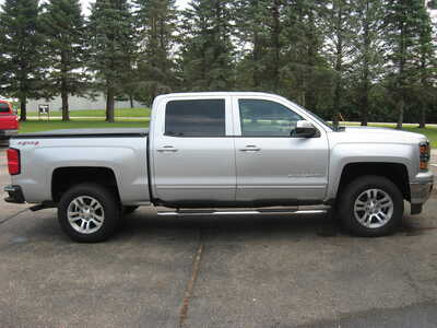 2015 Chevrolet 1500 Crew Cab, $10900. Photo 3