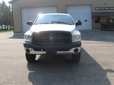 2008 RAM 2500 Ext Cab, $7900. Photo 2