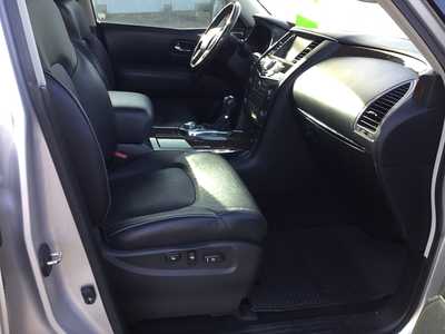 2015 Infiniti QX80, $21998. Photo 5