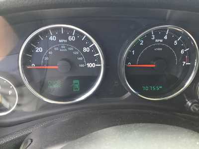 2015 Jeep Wrangler, $16998. Photo 6