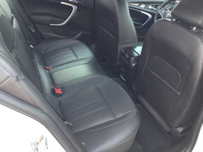 2016 Buick Regal, $16998. Photo 6