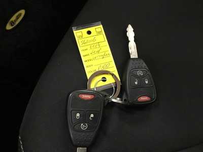 2014 Jeep Wrangler, $15998. Photo 8