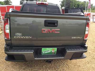 2017 GMC Canyon Crew Cab, $24998. Photo 4