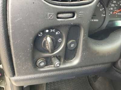 2009 Chevrolet TrailBlazer, $5998. Photo 12