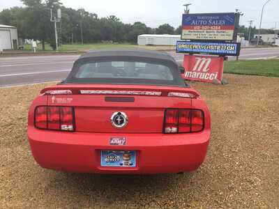 2005 Ford Mustang, $7998. Photo 2