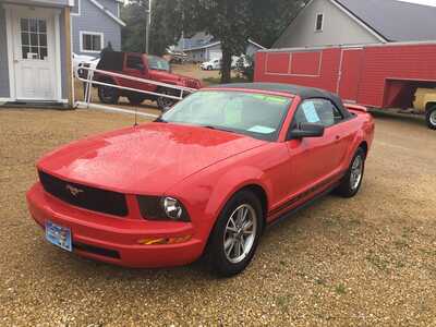 2005 Ford Mustang, $7998. Photo 5