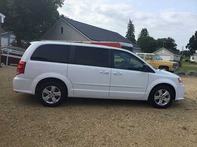 2017 Dodge Caravan, Grand, $10998. Photo 6