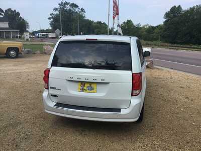 2017 Dodge Caravan, Grand, $10998. Photo 7