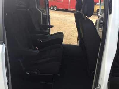 2017 Dodge Caravan, Grand, $10998. Photo 11