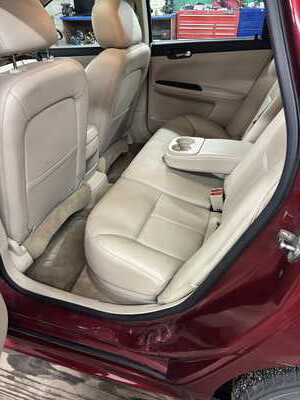 2010 Chevrolet Impala, $0. Photo 7