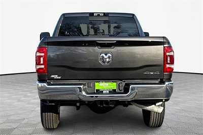 2024 RAM 3500 Crew Cab, $59990. Photo 4