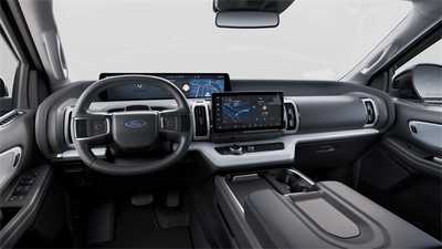2025 Ford Expedition, $70765. Photo 7