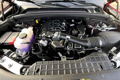 2025 Jeep Grand Cherokee, $42990. Photo 11