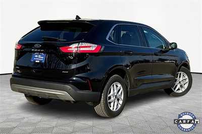 2022 Ford Edge, $26990. Photo 5