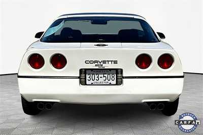 1985 Chevrolet Corvette, $10990. Photo 6