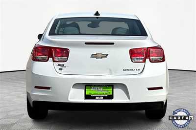 2015 Chevrolet Malibu, $12990. Photo 6