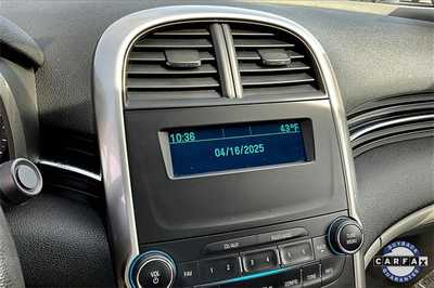 2015 Chevrolet Malibu, $12990. Photo 9