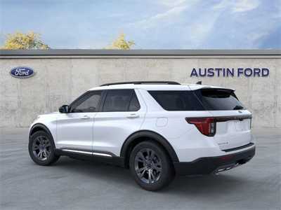 2025 Ford Explorer, $43866. Photo 4