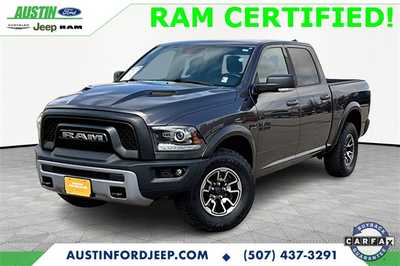 2017 RAM 1500 Crew Cab, $24990. Photo 1