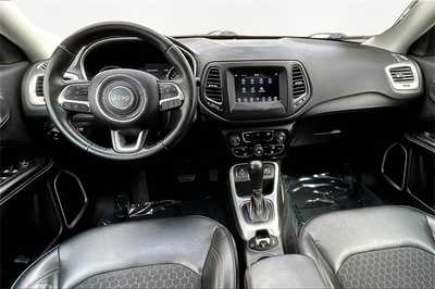 2018 Jeep Compass, $13755. Photo 7