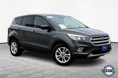 2017 Ford Escape, $9990. Photo 3