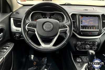 2015 Jeep Cherokee, $11500. Photo 8