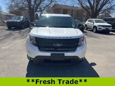 2015 Ford Explorer, $12490. Photo 3