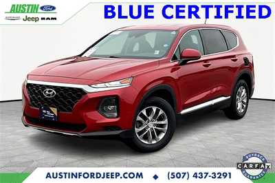 2019 Hyundai Santa Fe, $15990. Photo 1