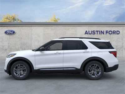 2025 Ford Explorer, $45989. Photo 3