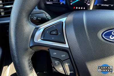 2022 Ford Edge, $27980. Photo 10