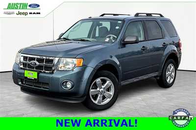 2011 Ford Escape, $6750. Photo 1