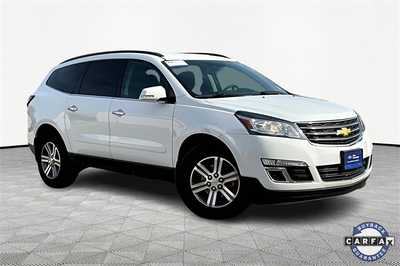 2017 Chevrolet Traverse, $15700. Photo 3