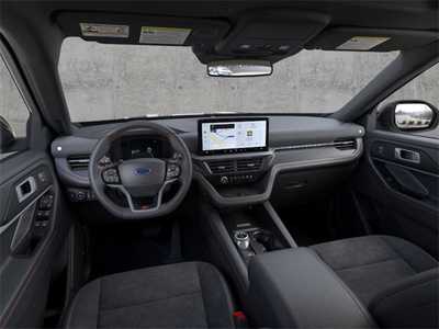 2025 Ford Explorer, $55807. Photo 9