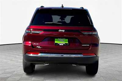 2025 Jeep Grand Cherokee, $45492. Photo 4