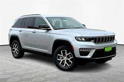 2025 Jeep Grand Cherokee, $43638. Photo 2