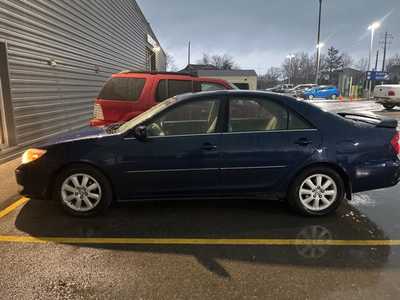 2004 Toyota Camry, $4990. Photo 2
