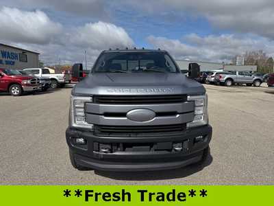 2018 Ford F350 Crew Cab, $51990. Photo 3