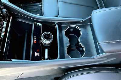 2025 Jeep Grand Cherokee, $46388. Photo 8