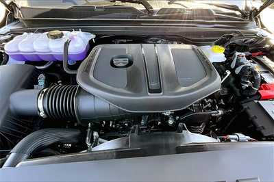 2025 RAM 1500 Crew Cab, $50990. Photo 11
