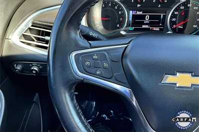 2017 Chevrolet Malibu, $12990. Photo 11