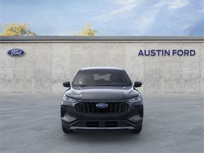 2025 Ford Escape, $28936. Photo 6
