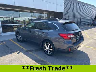 2018 Subaru Outback, $19590. Photo 5