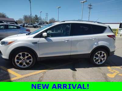 2016 Ford Escape, $15990. Photo 3
