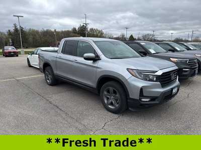 2023 Honda Ridgeline, $34980. Photo 2