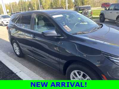 2022 Chevrolet Equinox, $19490. Photo 4